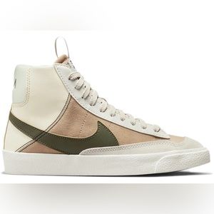 SOLD: BRAND NEW Nike Blazers RARE COLOR